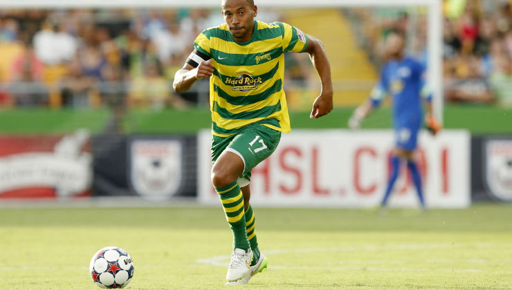 Former EPL player Joe Cole and the Tampa Bay Rowdies play the Rhinos